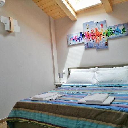Fiordaelisa Apartment Monforte dʼAlba Dış mekan fotoğraf